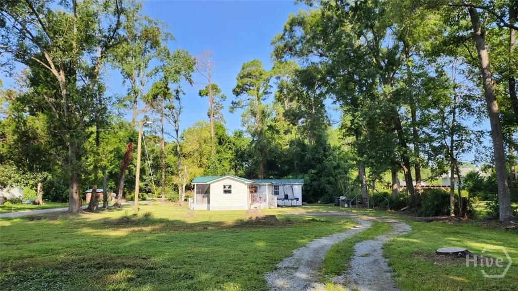 8621 Ferguson Avenue Savannah GA 31406