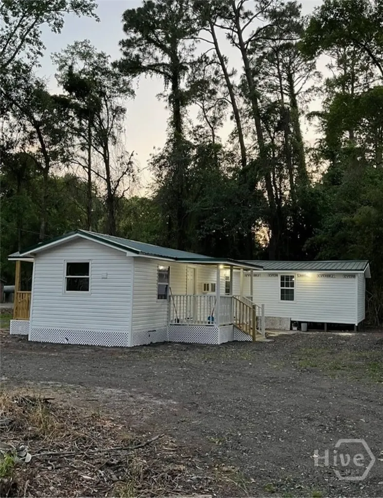 8621 Ferguson Avenue Savannah GA 31406