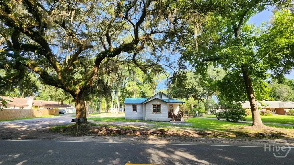 8621 Ferguson Avenue Savannah GA 31406