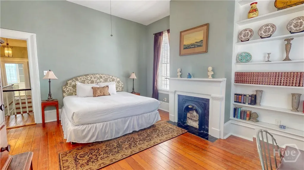 251 East Broad Street Savannah GA 31401