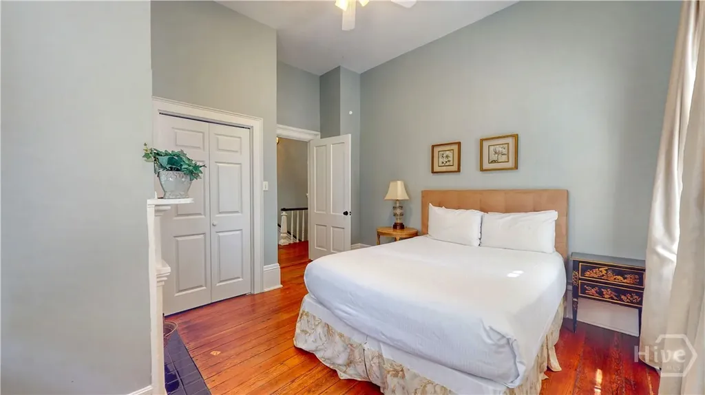 251 East Broad Street Savannah GA 31401