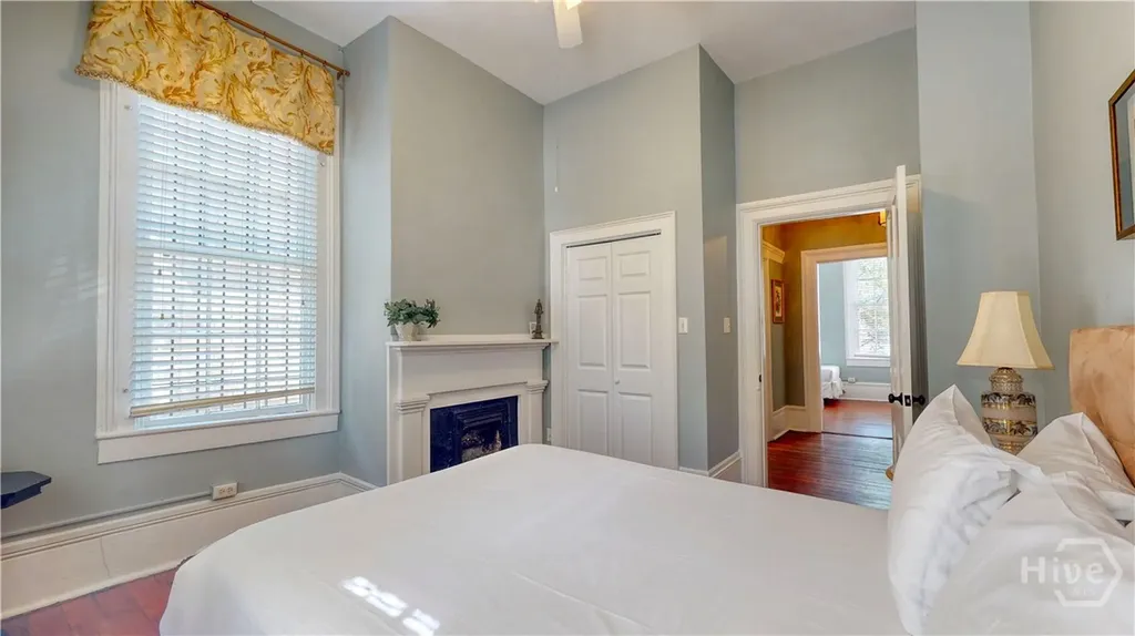 251 East Broad Street Savannah GA 31401