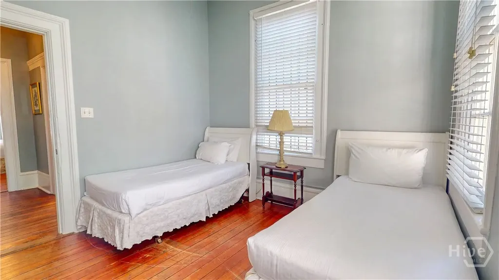 251 East Broad Street Savannah GA 31401
