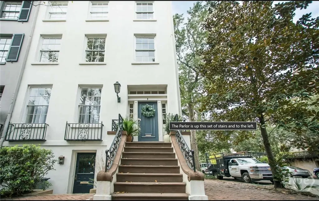 1 E Gordon Street Savannah GA 31401