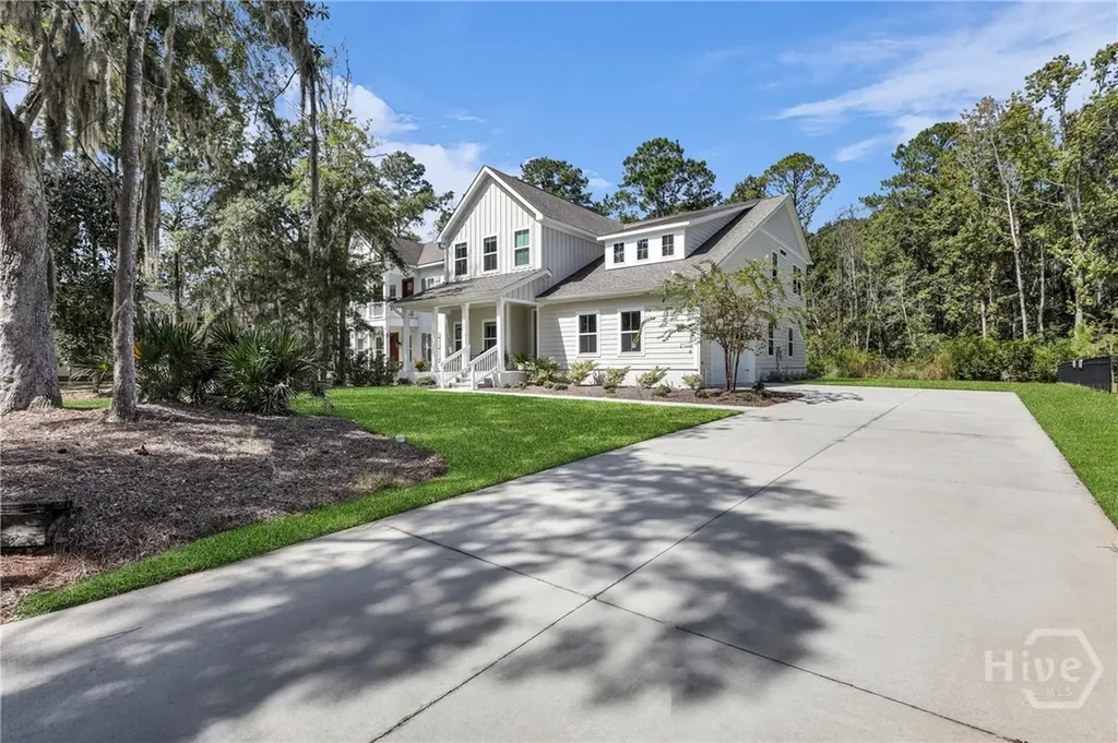 125 Long Creek Lane Richmond Hill GA 31324