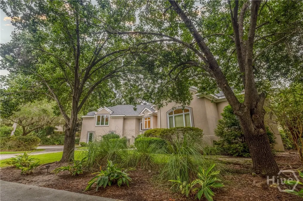 6 River Otter Lane Savannah GA 31411