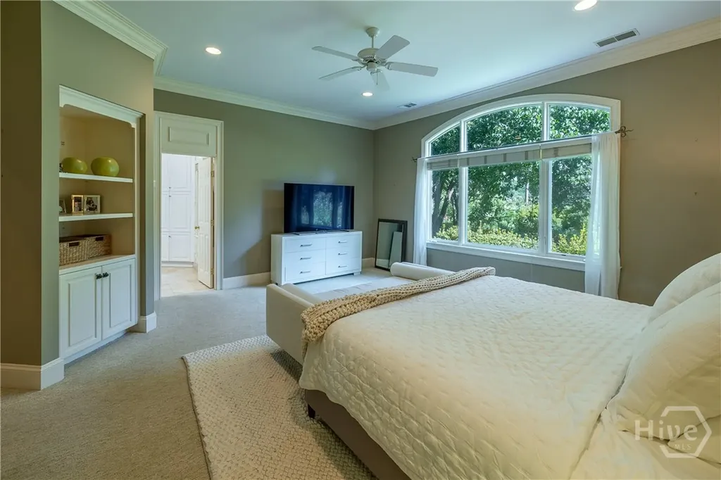 6 River Otter Lane Savannah GA 31411