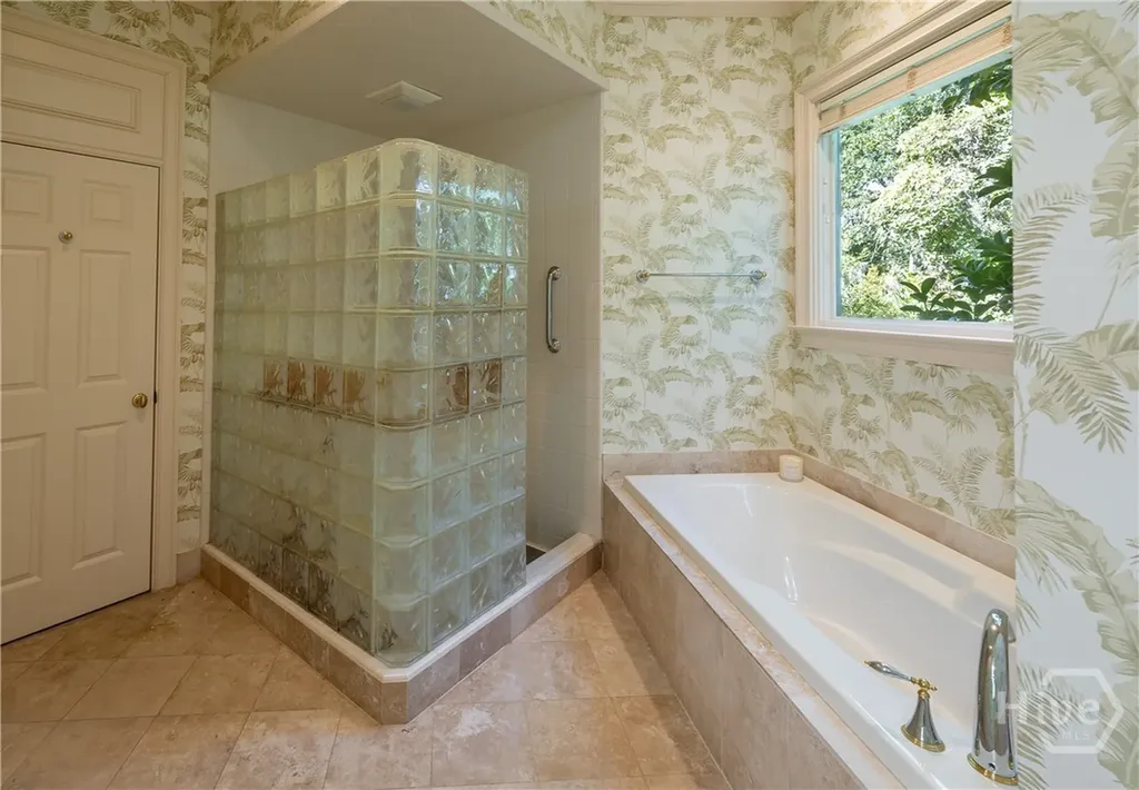 6 River Otter Lane Savannah GA 31411