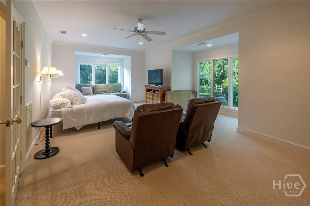 6 River Otter Lane Savannah GA 31411