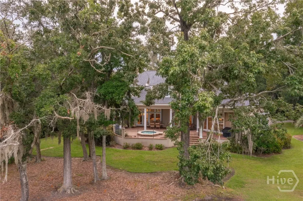 6 River Otter Lane Savannah GA 31411