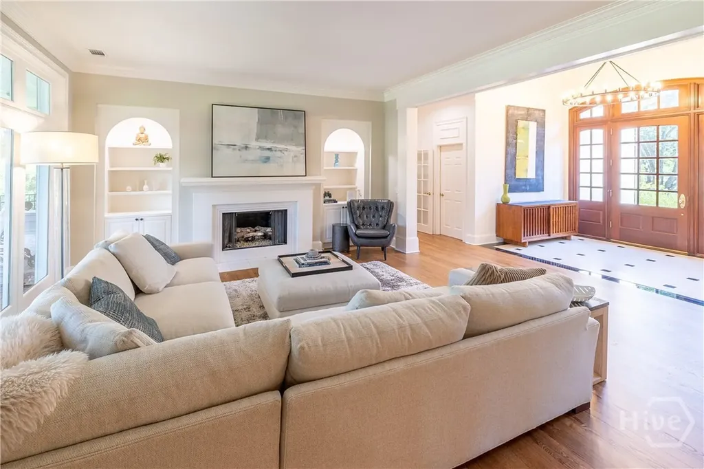 6 River Otter Lane Savannah GA 31411