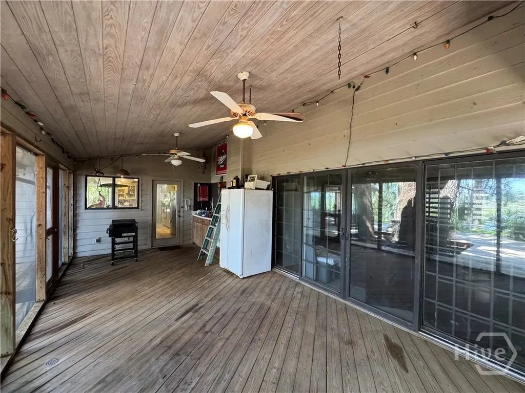 1142 River Drive NE Townsend GA 31331