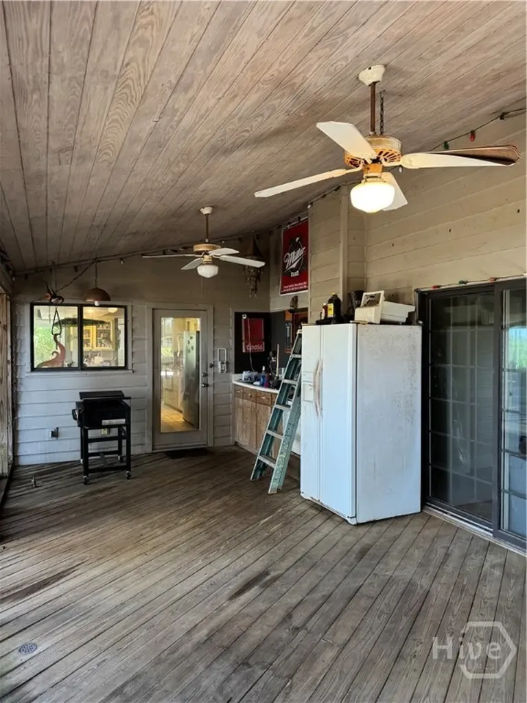 1142 River Drive NE Townsend GA 31331