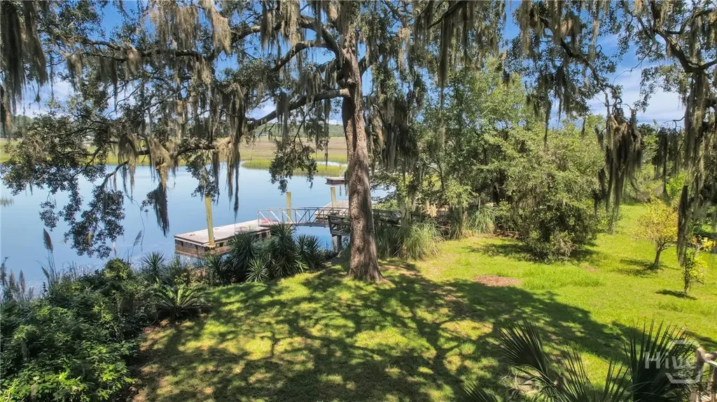 1142 River Drive NE Townsend GA 31331