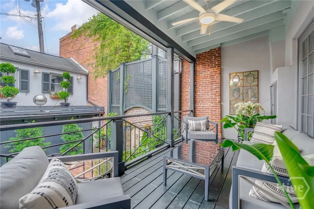 3 E Gordon Street Savannah GA 31401