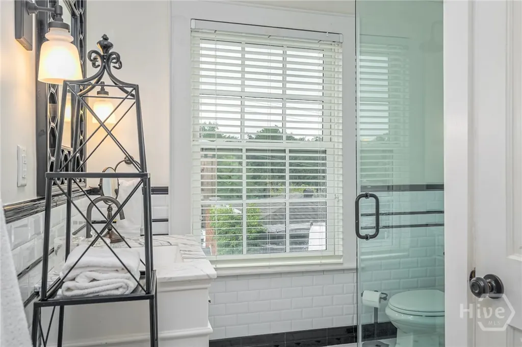 3 E Gordon Street Savannah GA 31401