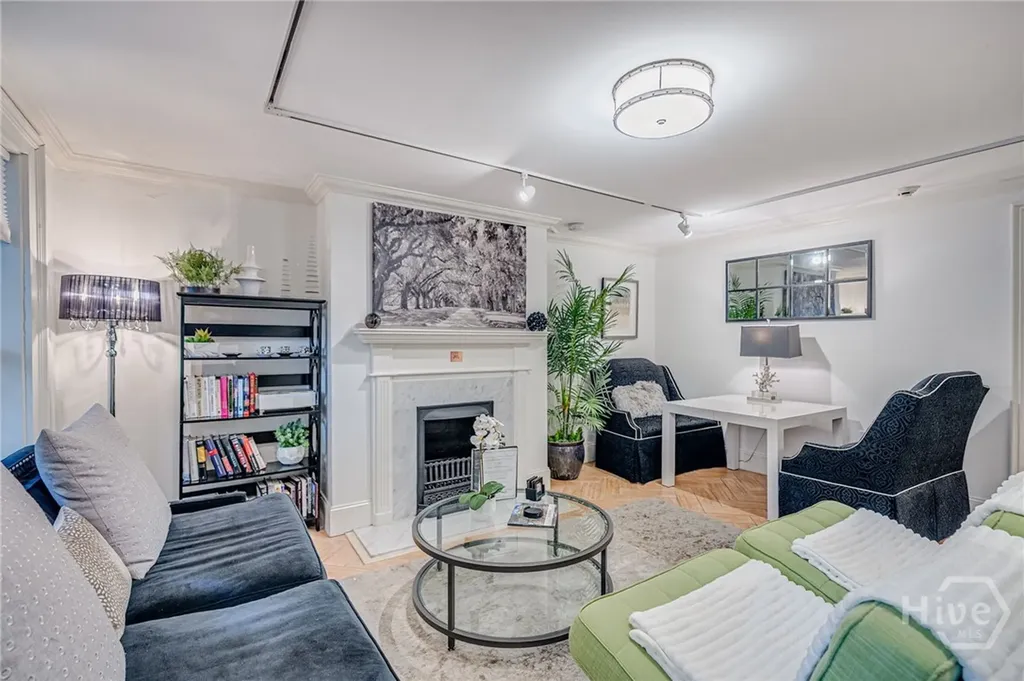 3 E Gordon Street Savannah GA 31401