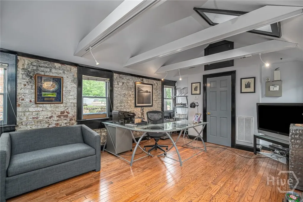3 E Gordon Street Savannah GA 31401