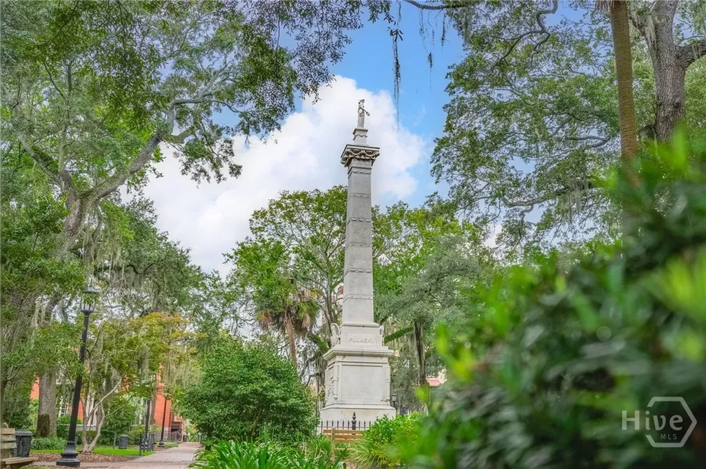 3 E Gordon Street Savannah GA 31401