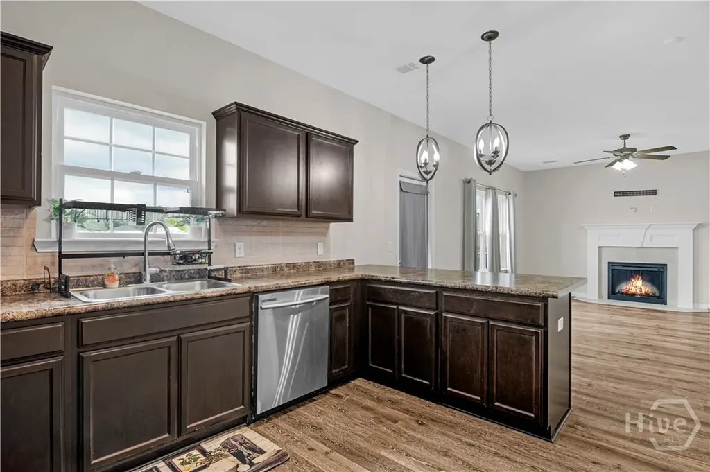 169 Wellspring Terrace Allenhurst GA 31301