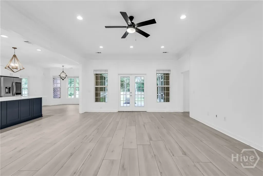552 Channing Drive Richmond Hill GA 31324