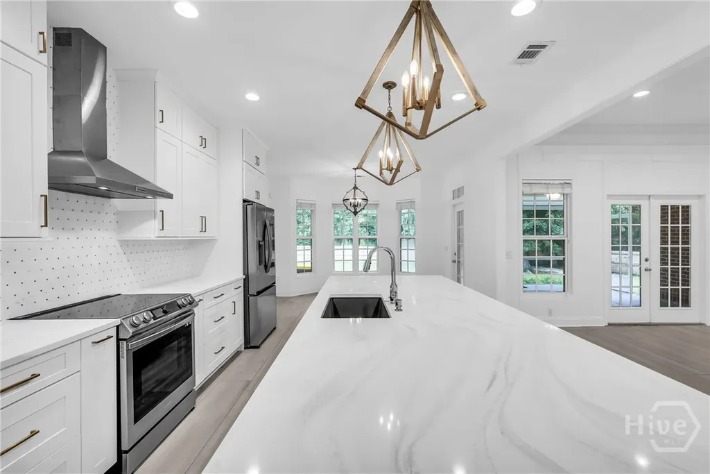 552 Channing Drive Richmond Hill GA 31324