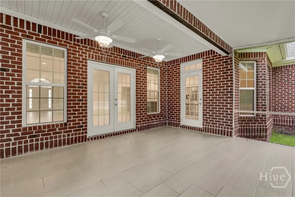 552 Channing Drive Richmond Hill GA 31324