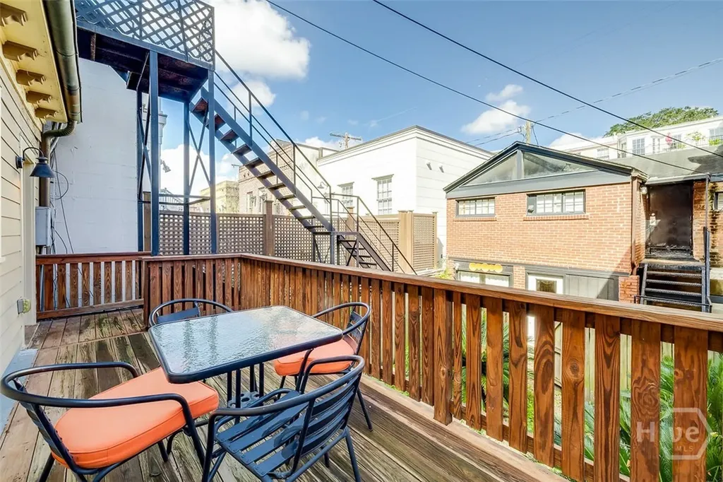 28 E Taylor Street Savannah GA 31401