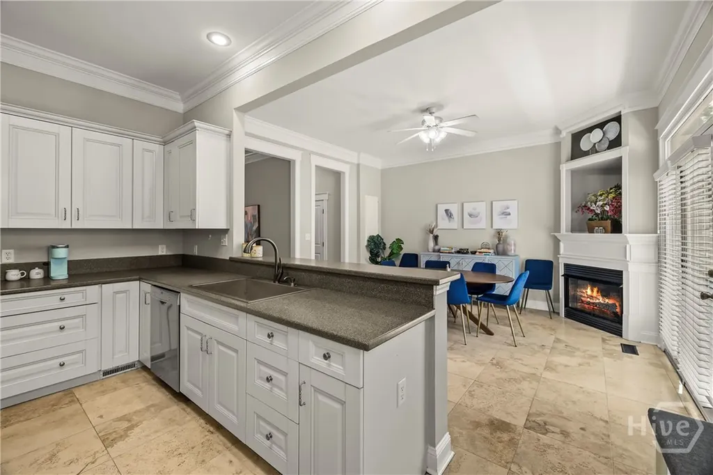 409 E Park Avenue Savannah GA 31401