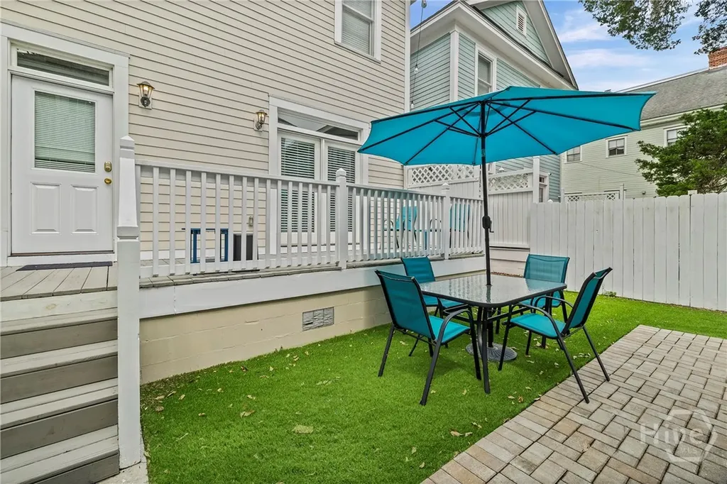 409 E Park Avenue Savannah GA 31401