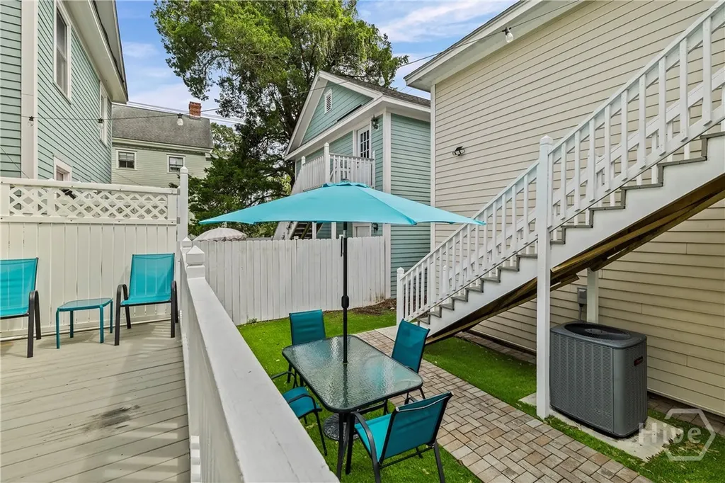409 E Park Avenue Savannah GA 31401