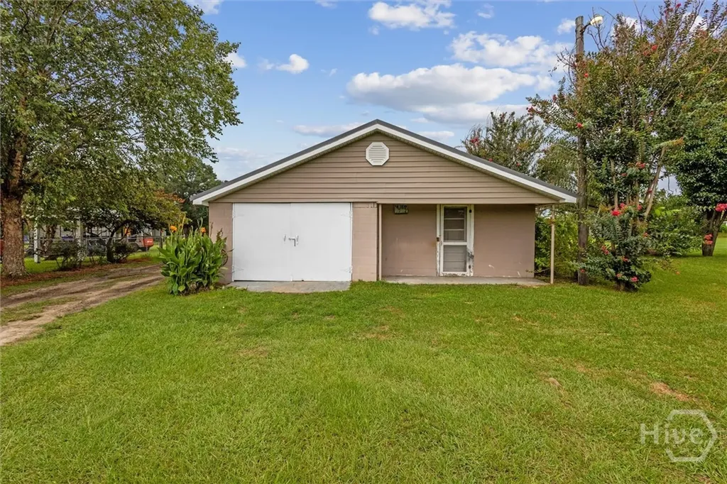 2195 Montgomery Street Kite GA 31049