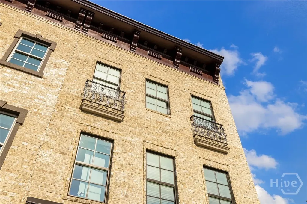 416 Upper East Avenue Savannah GA 31401