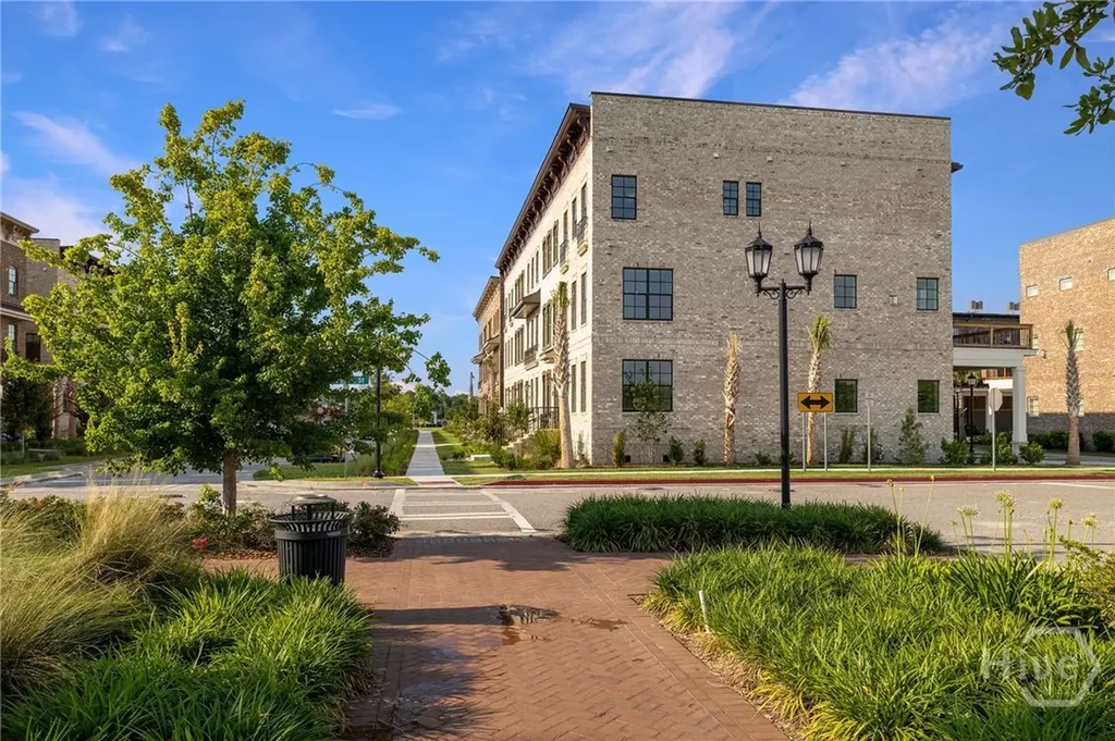 416 Upper East Avenue Savannah GA 31401
