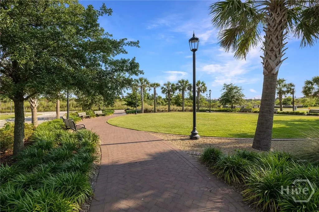 416 Upper East Avenue Savannah GA 31401