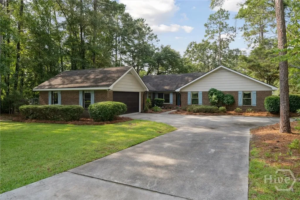 211 Cherokee Trail Hinesville GA 31313