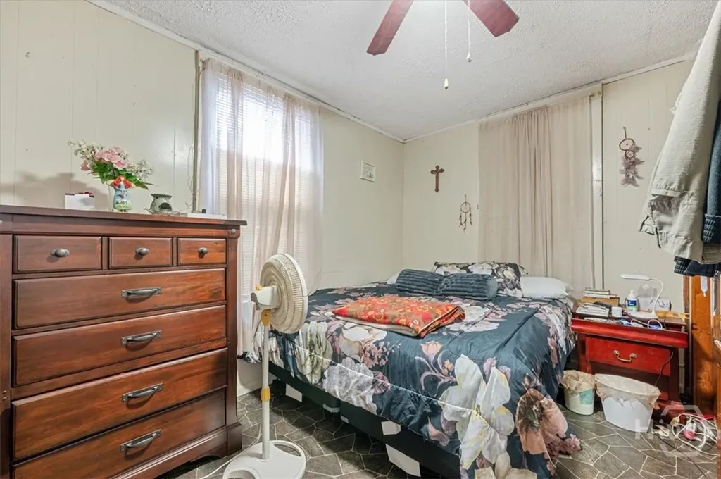420 W 42nd Street Savannah GA 31401
