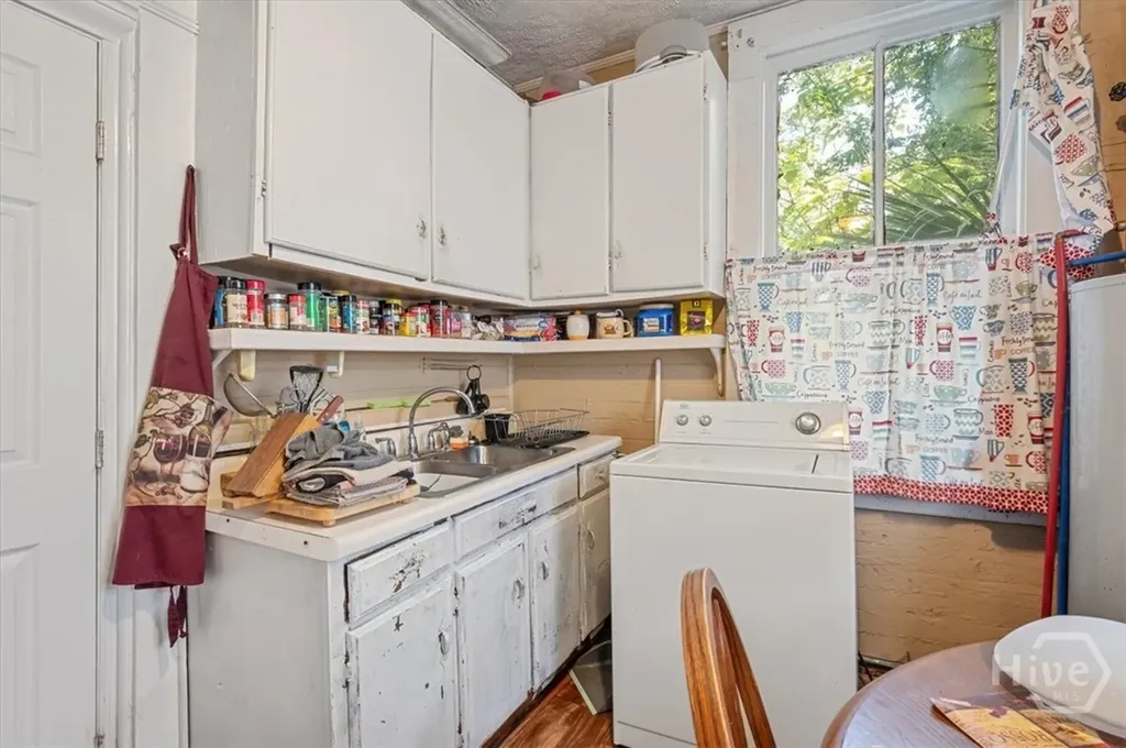 420 W 42nd Street Savannah GA 31401