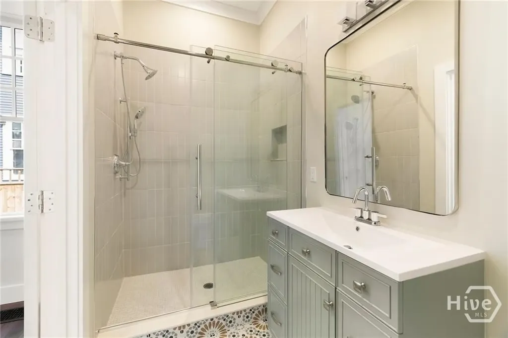 627 W 37th Street Savannah GA 31401