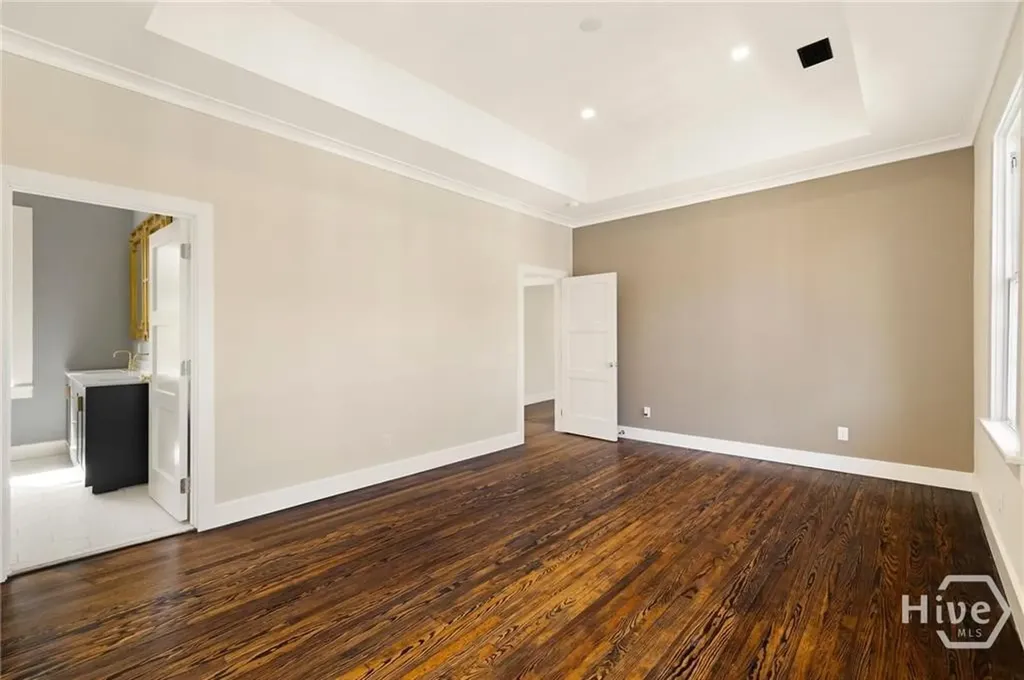 627 W 37th Street Savannah GA 31401