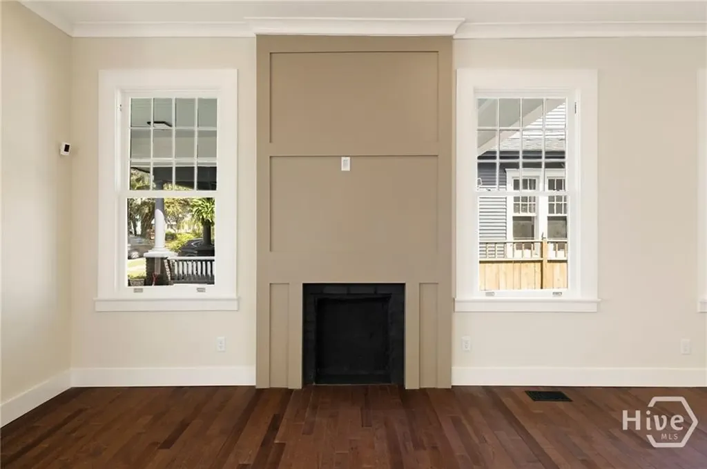 627 W 37th Street Savannah GA 31401