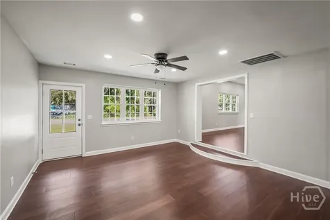 160 Bruce K Smalls Drive Beaufort SC 29906