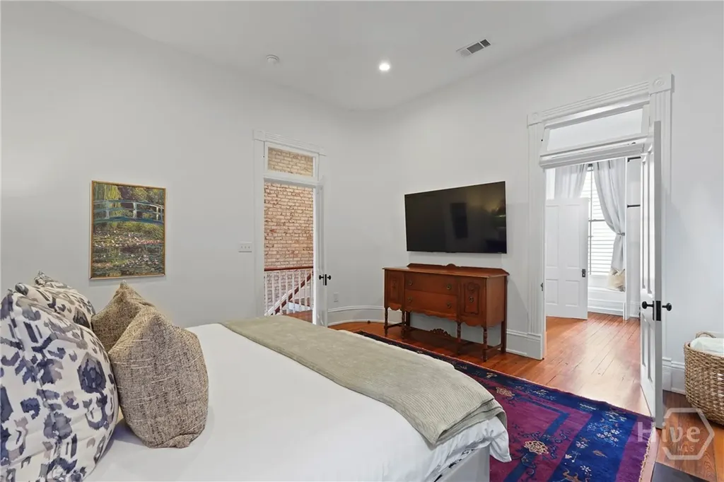 415 Whitaker Street Savannah GA 31401