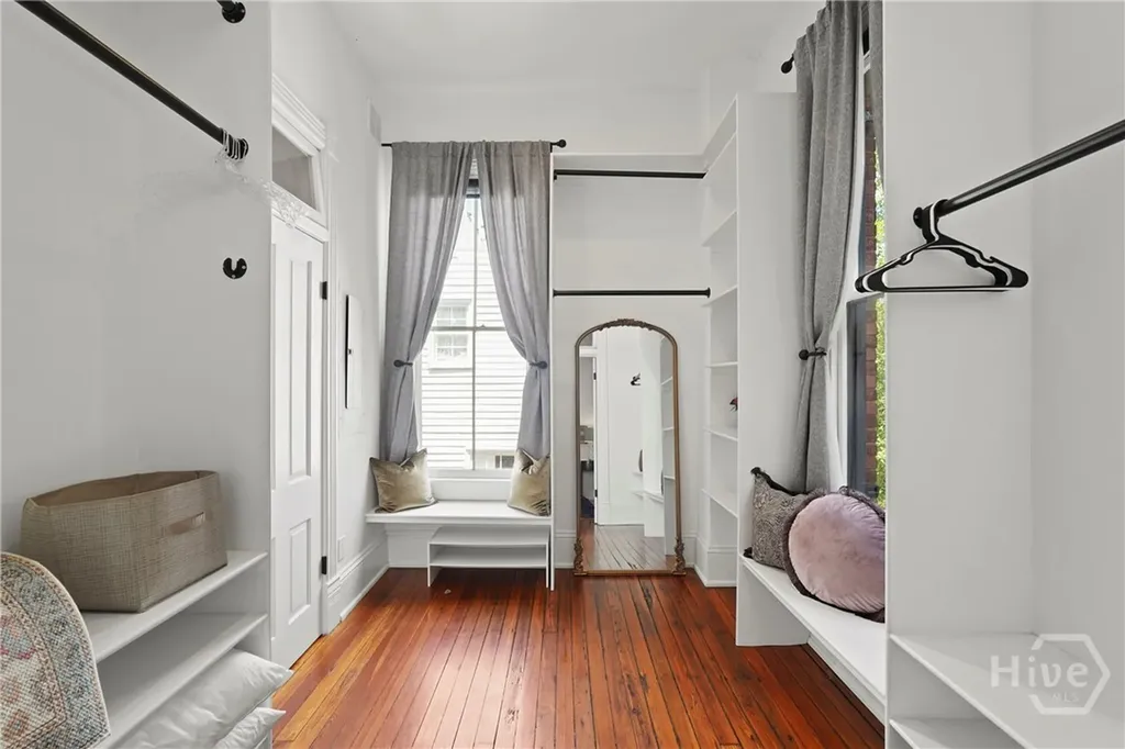 415 Whitaker Street Savannah GA 31401