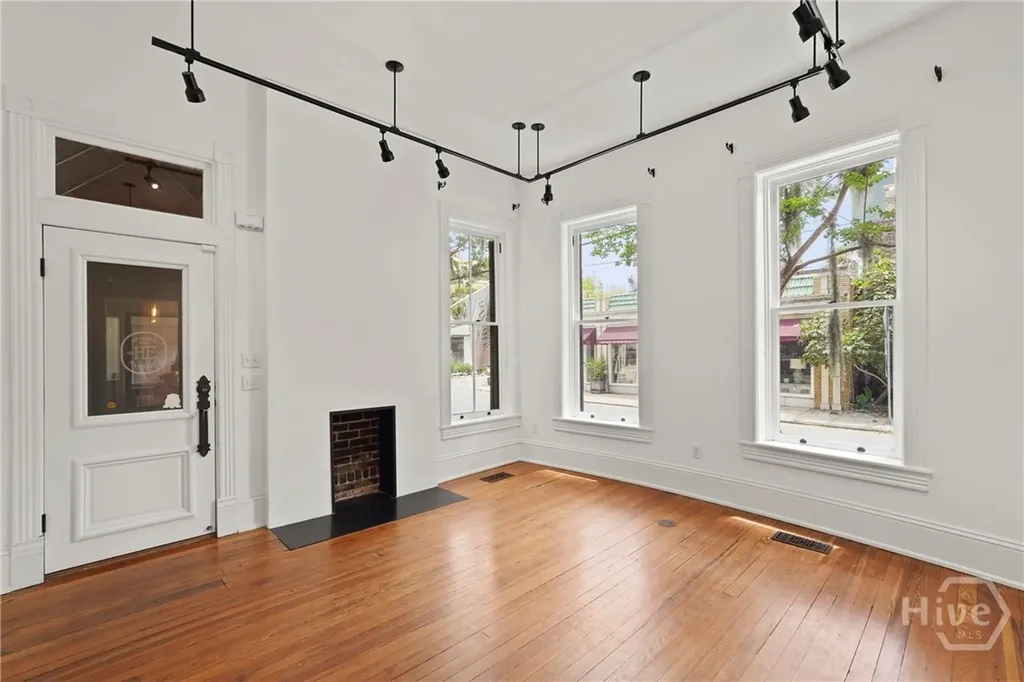 415 Whitaker Street Savannah GA 31401