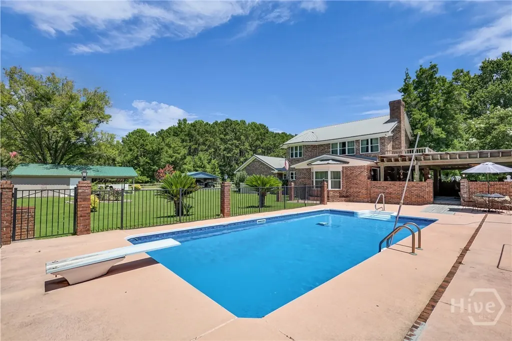 1099 Old Olive Branch Road Ellabell GA 31308