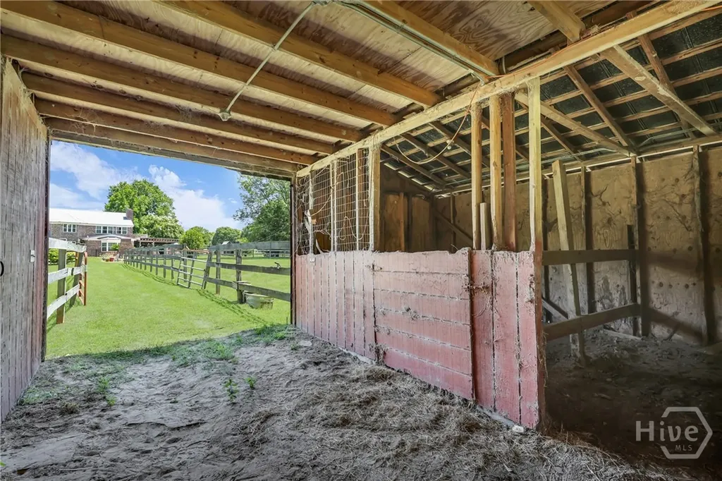 1099 Old Olive Branch Road Ellabell GA 31308