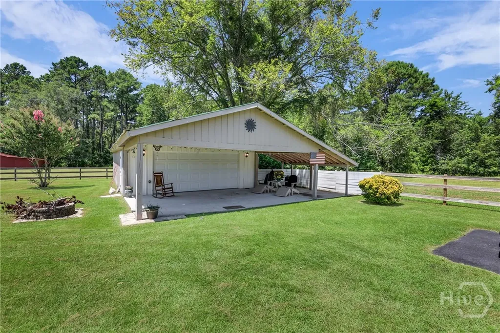 1099 Old Olive Branch Road Ellabell GA 31308