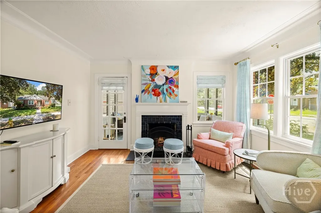 1318 E 51st Street Savannah GA 31404