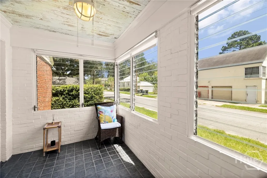 1318 E 51st Street Savannah GA 31404
